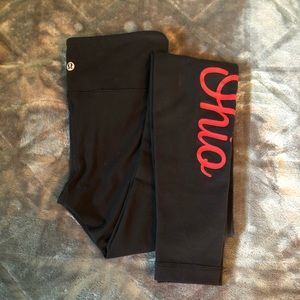 ** Lululemon OHIO leggings - RARE **